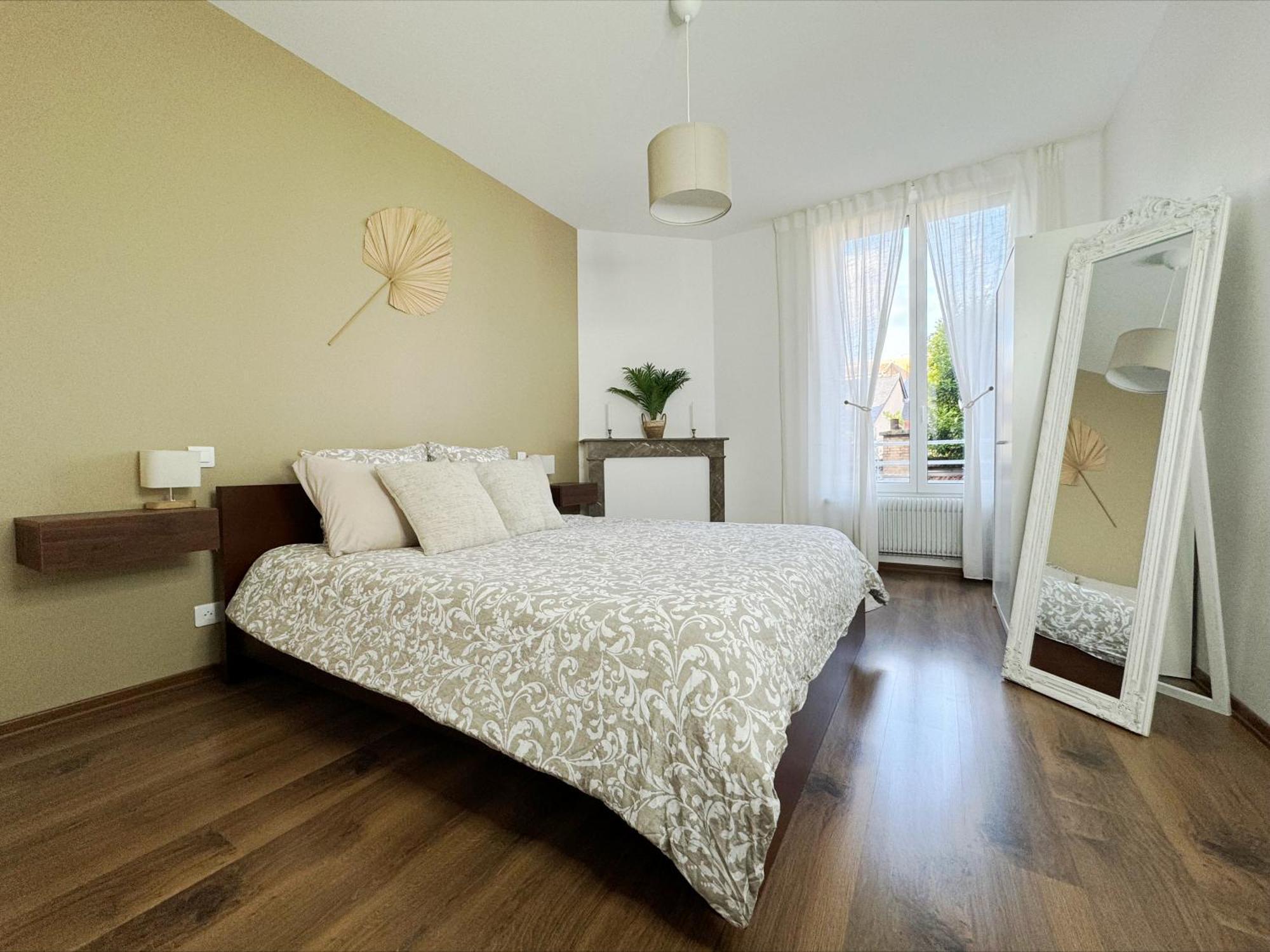 Appartamento L'Étoile Du Langevin Épernay Esterno foto