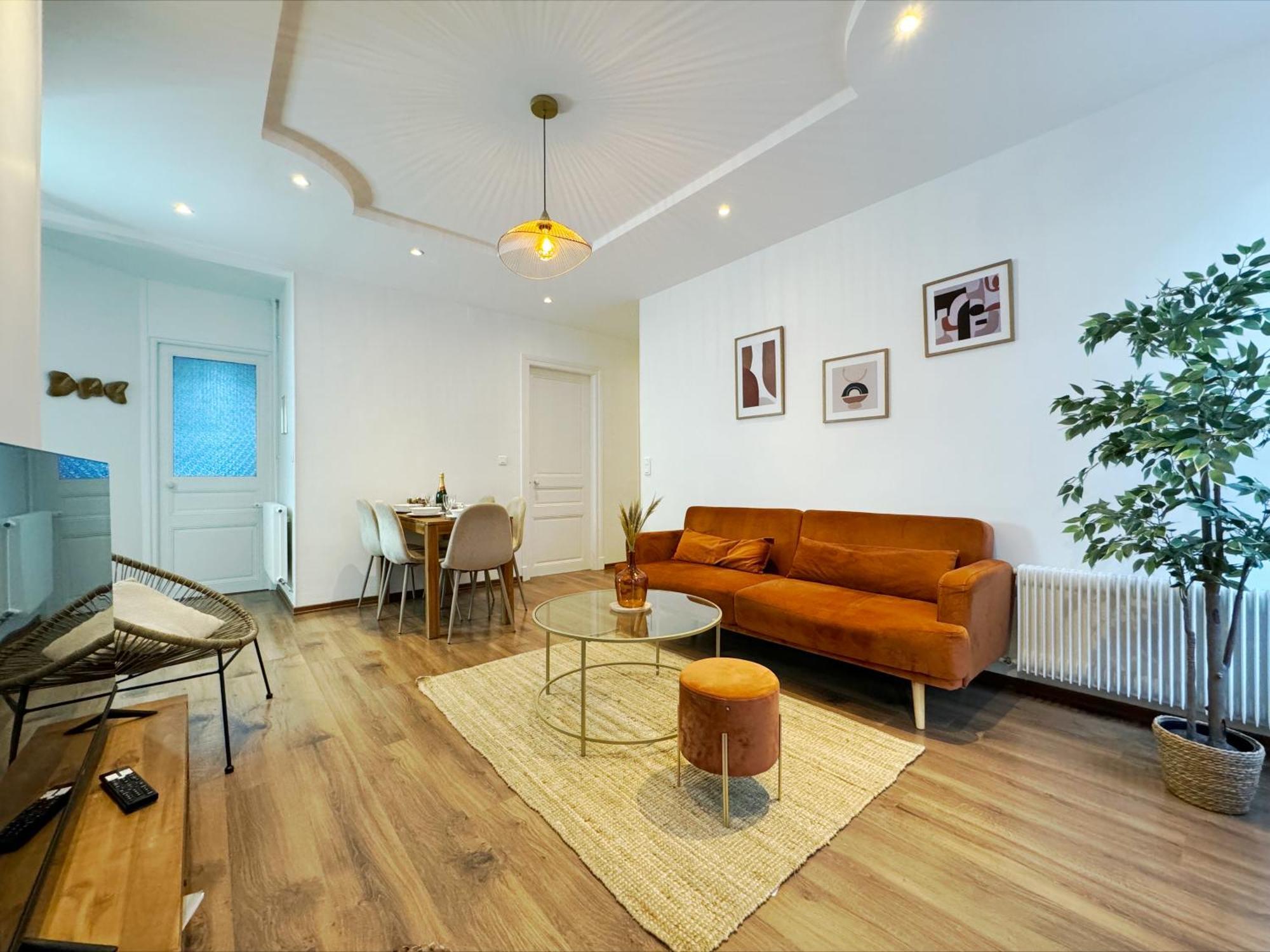 Appartamento L'Étoile Du Langevin Épernay Esterno foto